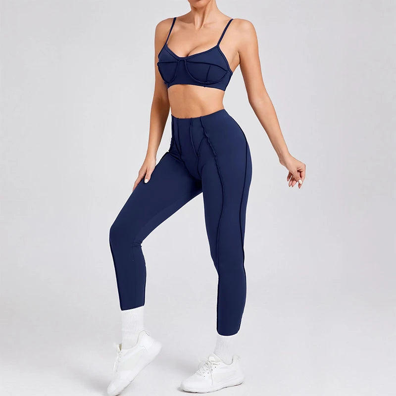 4Sassy Seamless Set – Core Confidence